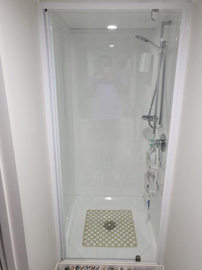 Barnes Street Bnb Timaru Buitenkant foto