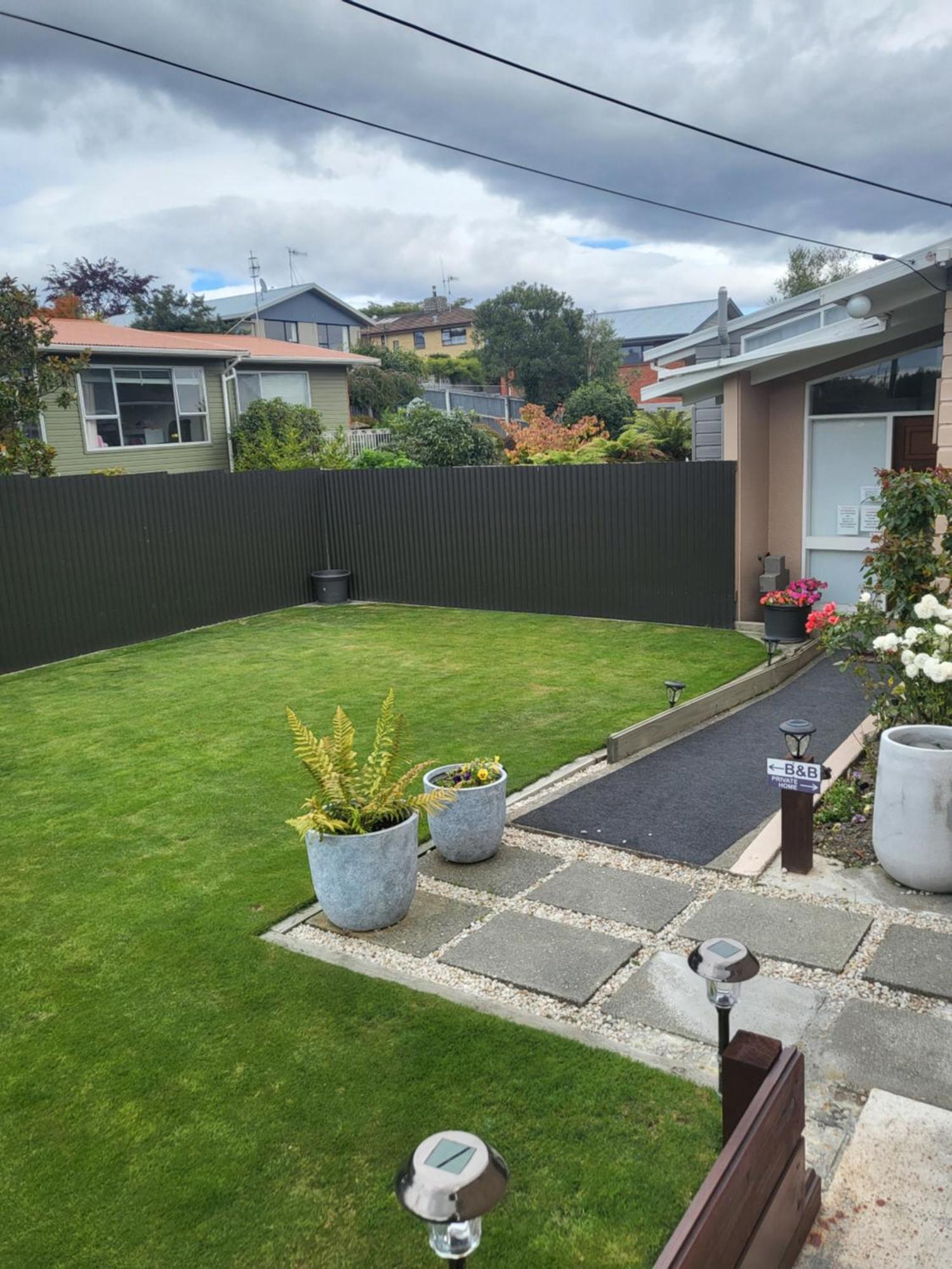 Barnes Street Bnb Timaru Buitenkant foto